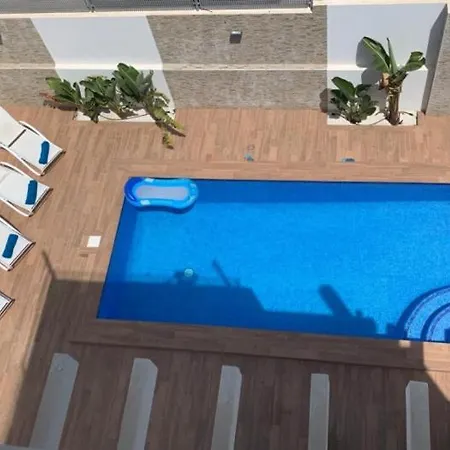 5 Bedroom In Cala Vadella *