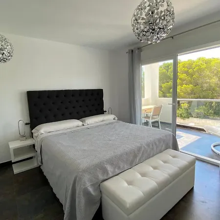 5 Bedroom In Cala Vadella Nyaraló